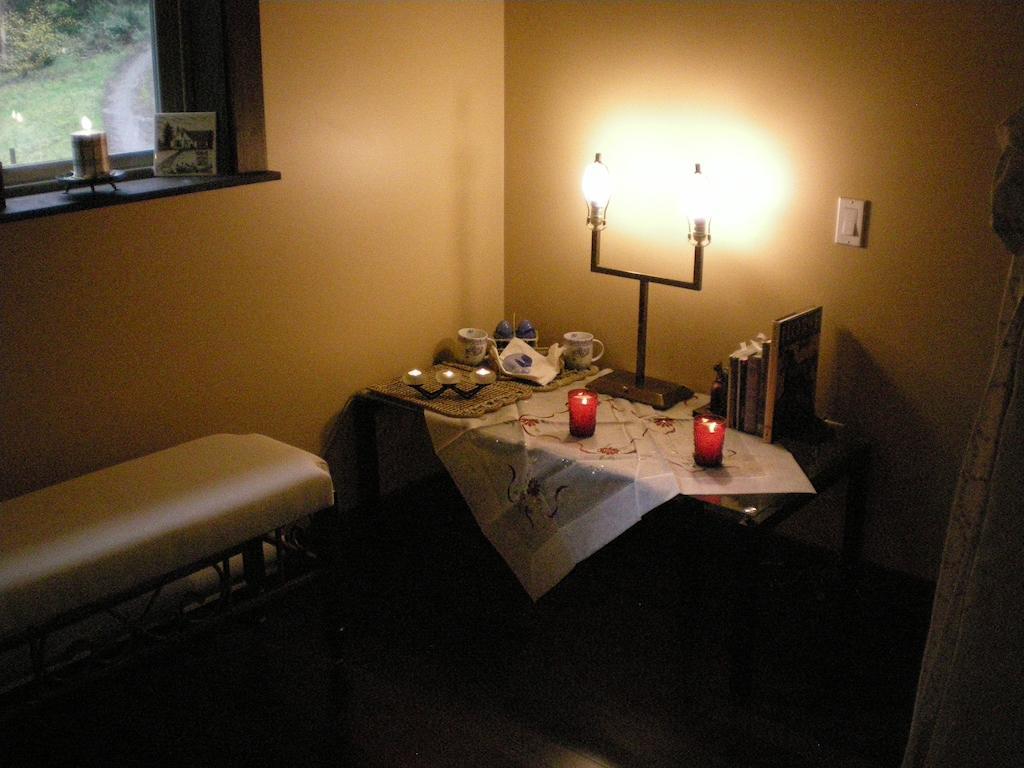 Bed and Breakfast Davis Brook Retreat Сешелт Номер фото